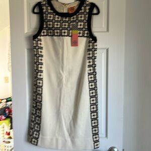 Tory Burch dress size Medium